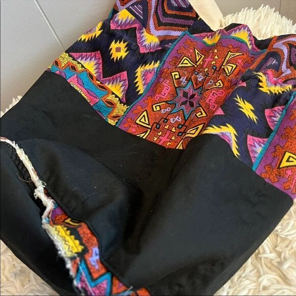 Unique hand painted canvas drawstring bucket bag - Picture 11 of 11